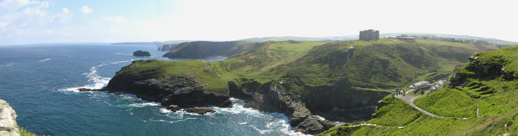 A Guide to Cornwall and the UK’s Most Hauntingly Atmospheric Coast